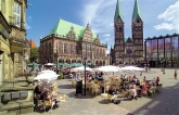 Der Bremer Marktplatz mit Rathaus, Dom und Bürgerschaft Foto: BTZ Foto: BTZ