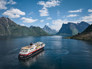 Foto: nordic holidays / Hurtigruten